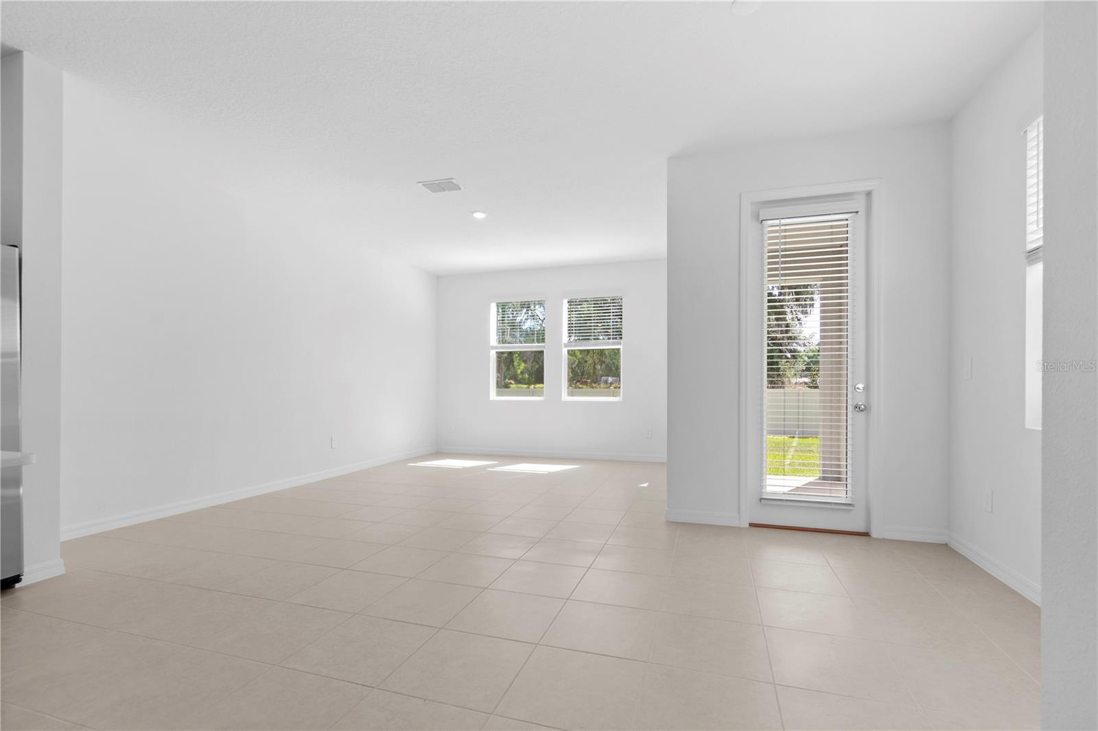 3396 LAPIS LAKE DR, ZEPHYRHILLS, FL, 33541