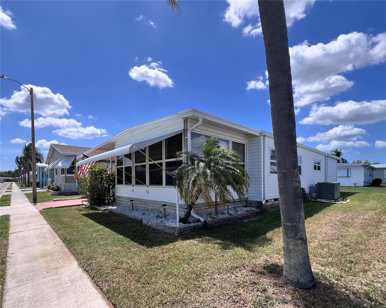 1100 BELCHER RD S #260, LARGO, FL, 33771