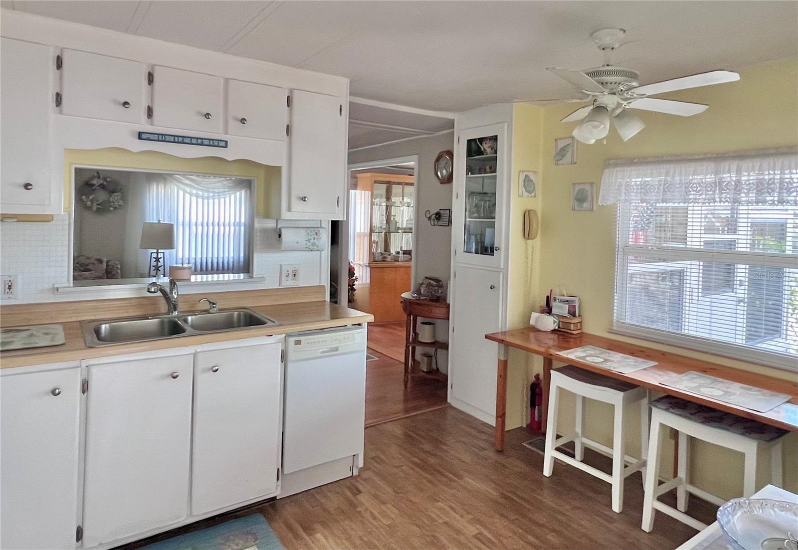 1100 BELCHER RD S #260, LARGO, FL, 33771
