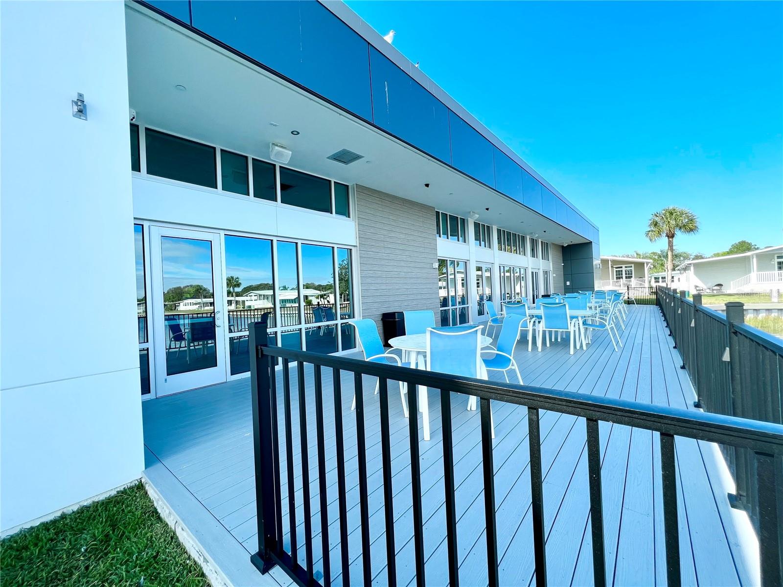 1100 BELCHER RD S #260, LARGO, FL, 33771