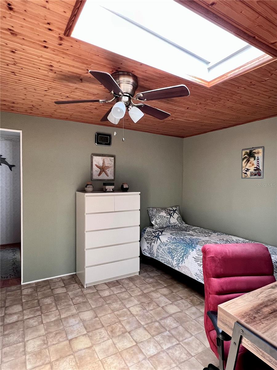 1100 BELCHER RD S #260, LARGO, FL, 33771