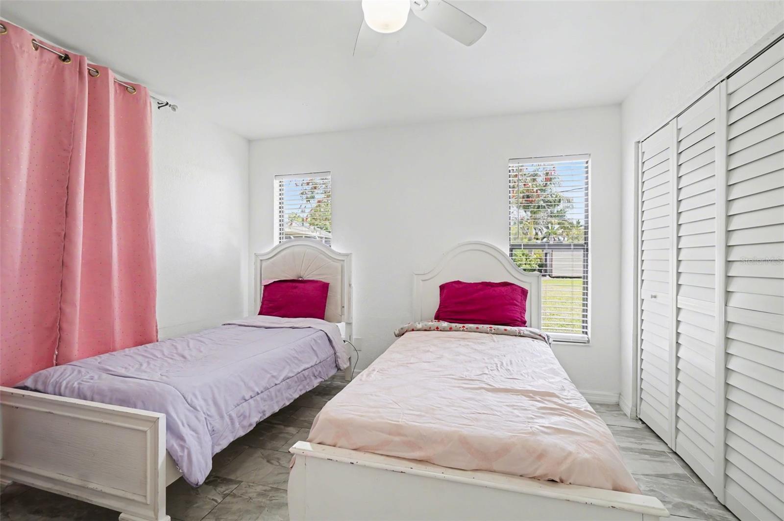 2208/2210 IRIS WAY, FORT MYERS, FL, 33905