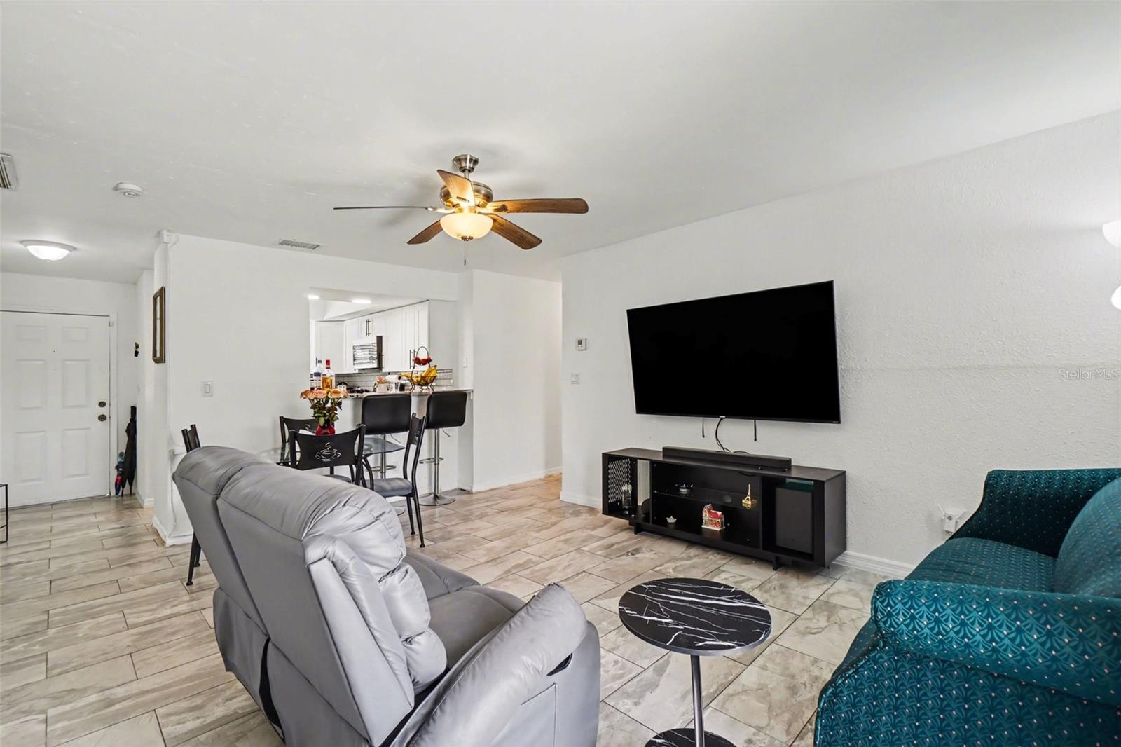 2208/2210 IRIS WAY, FORT MYERS, FL, 33905