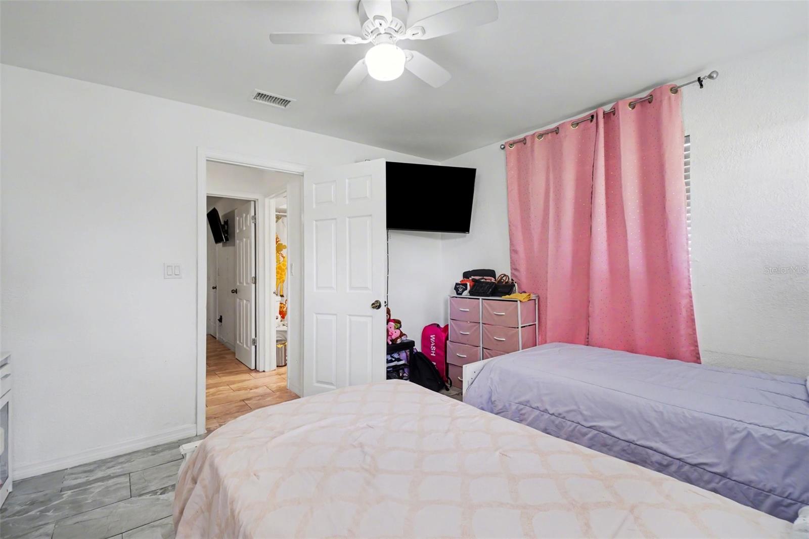 2208/2210 IRIS WAY, FORT MYERS, FL, 33905