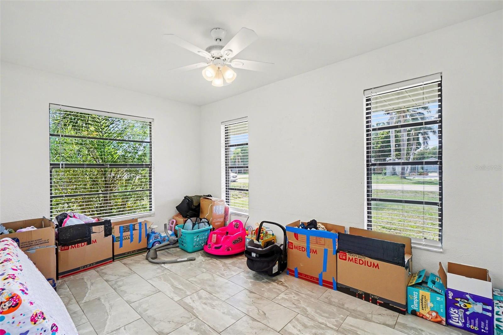 2208/2210 IRIS WAY, FORT MYERS, FL, 33905