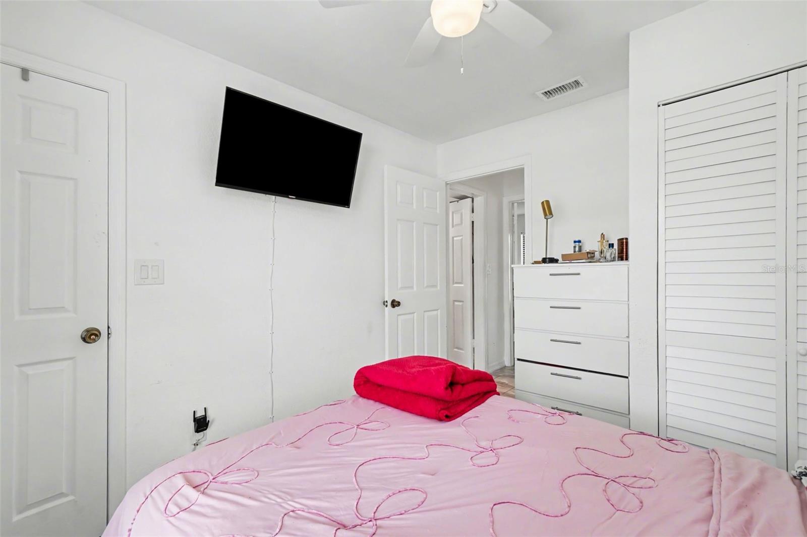 2208/2210 IRIS WAY, FORT MYERS, FL, 33905