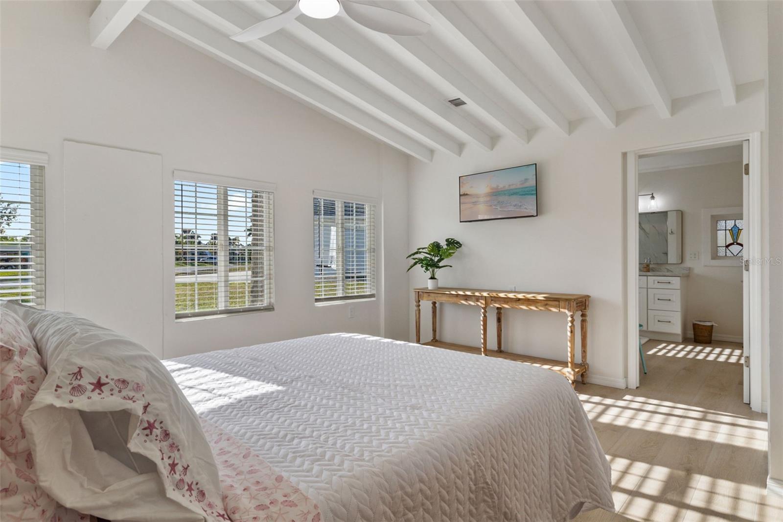 2901 PALM DR, PUNTA GORDA, FL, 33950