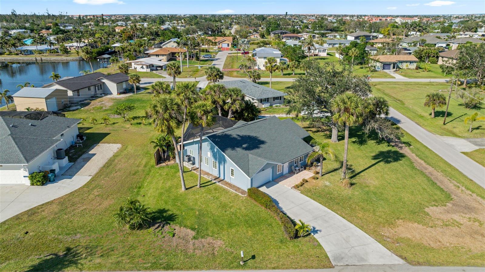 2901 PALM DR, PUNTA GORDA, FL, 33950