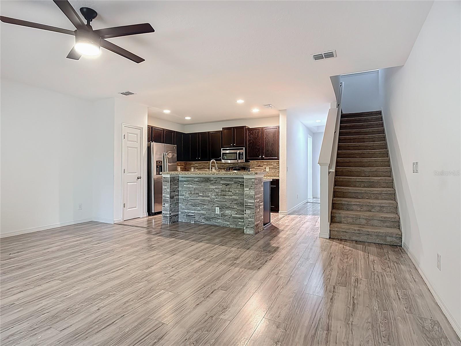 2896 TANZANITE TER, KISSIMMEE, FL, 34758