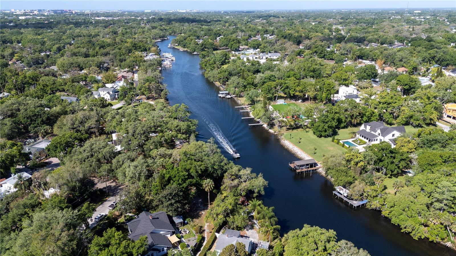 212 W LAMBRIGHT ST, TAMPA, FL, 33604