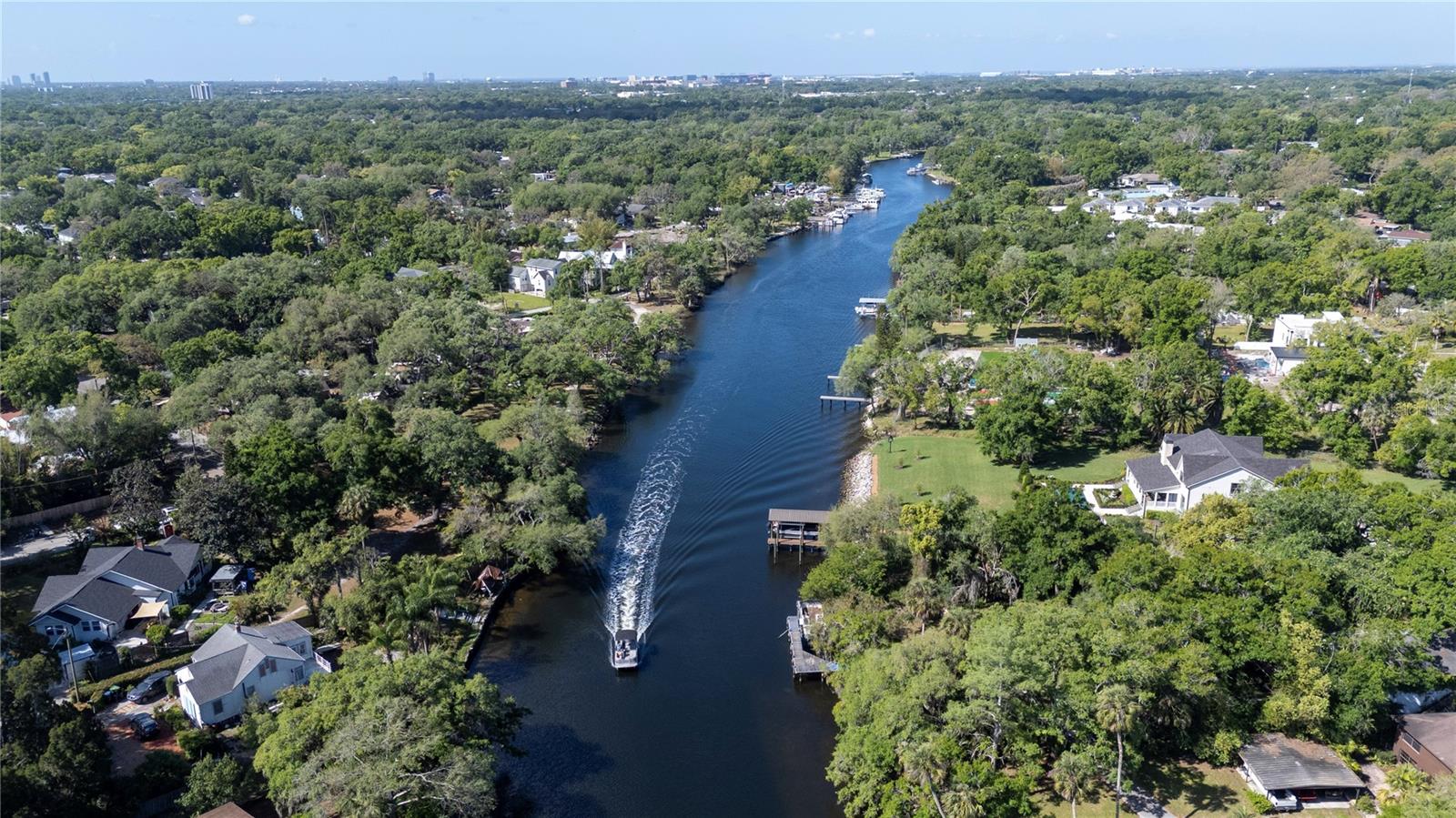 212 W LAMBRIGHT ST, TAMPA, FL, 33604