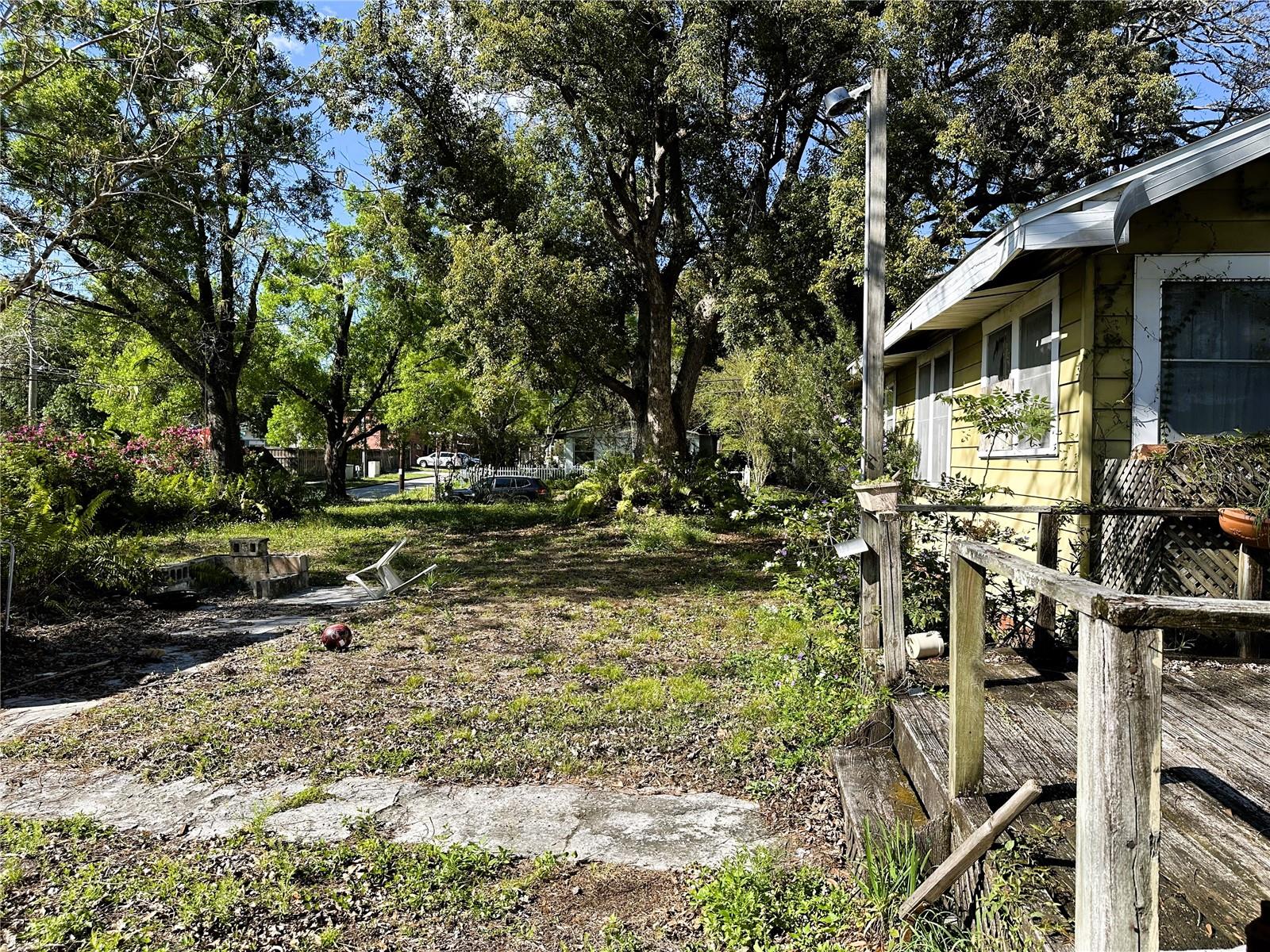 212 W LAMBRIGHT ST, TAMPA, FL, 33604