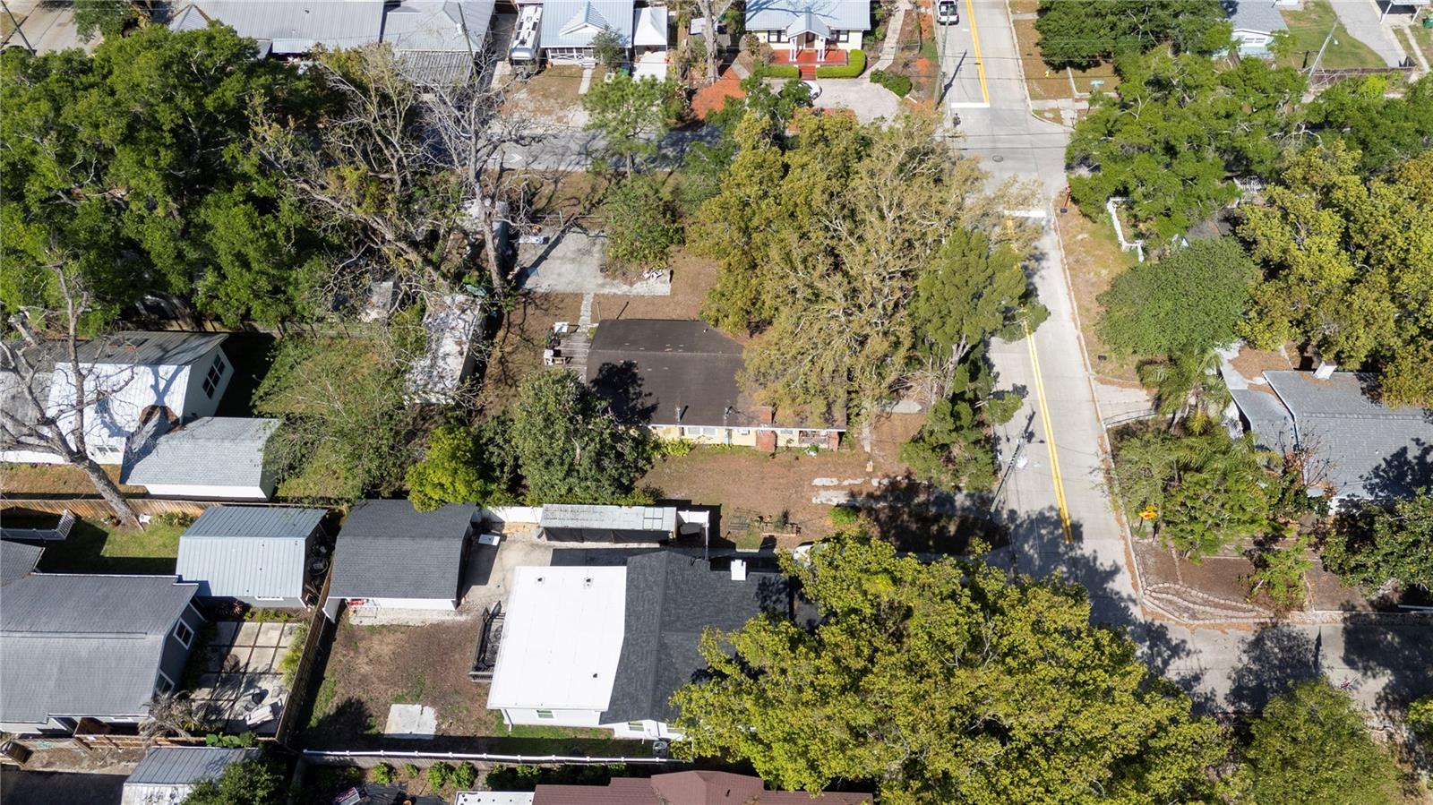 212 W LAMBRIGHT ST, TAMPA, FL, 33604