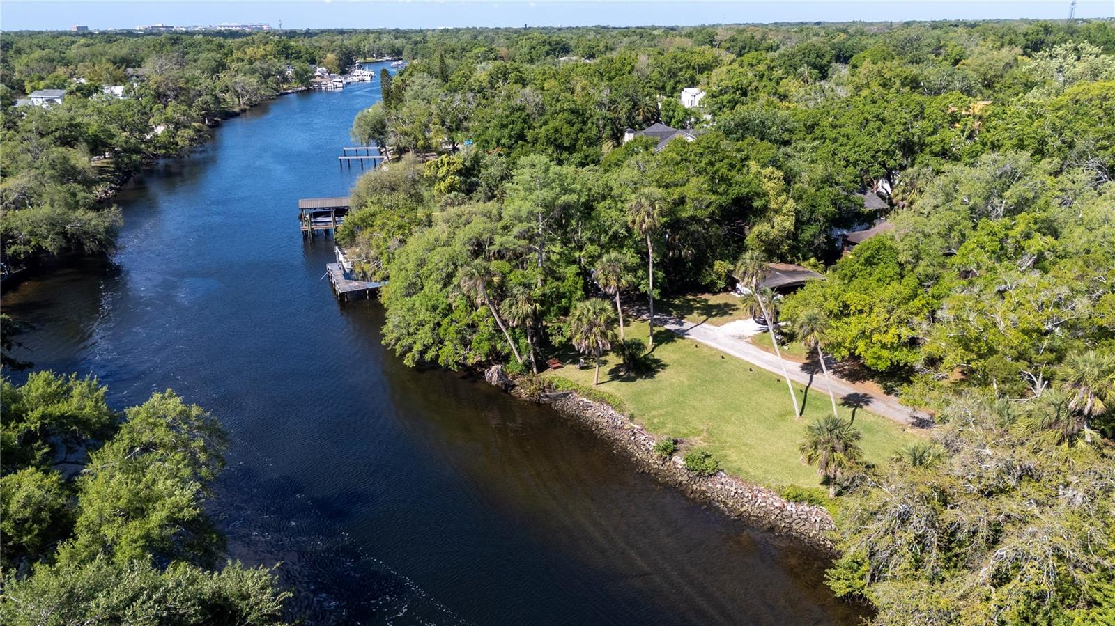 212 W LAMBRIGHT ST, TAMPA, FL, 33604