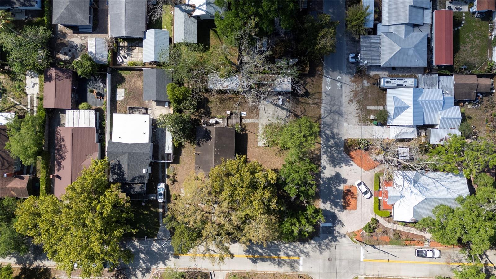 212 W LAMBRIGHT ST, TAMPA, FL, 33604