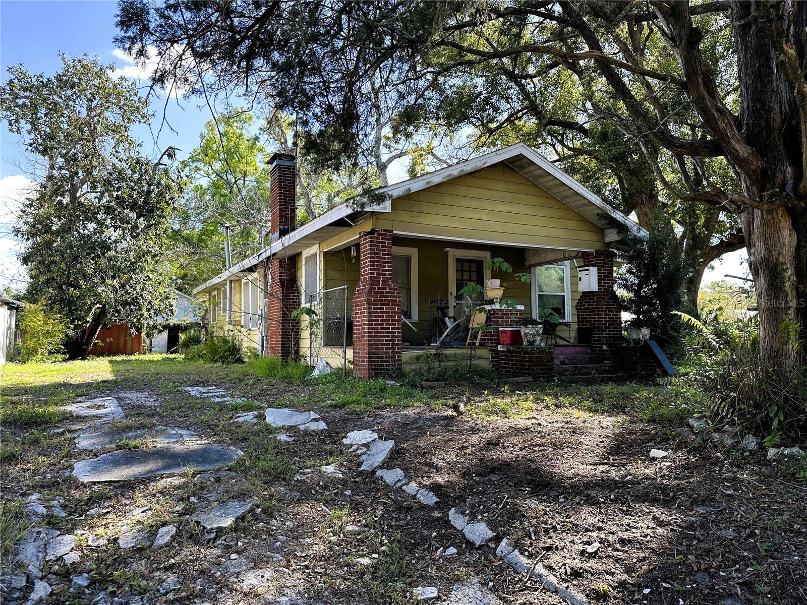 212 W LAMBRIGHT ST, TAMPA, FL, 33604