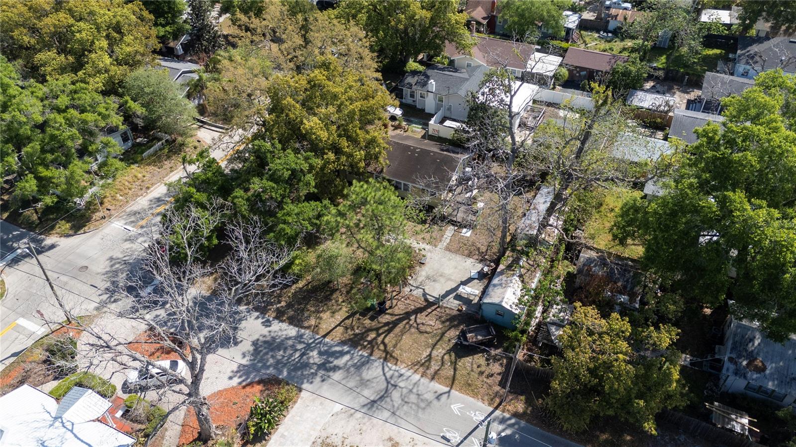 212 W LAMBRIGHT ST, TAMPA, FL, 33604