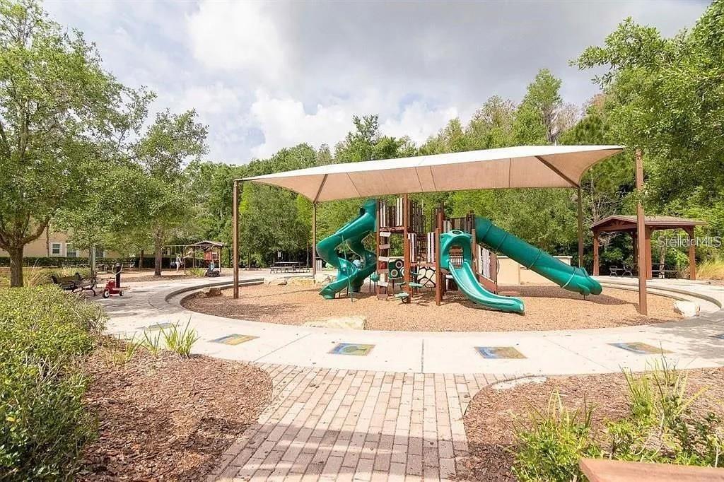 1615 HUBBELL RD, WESLEY CHAPEL, FL, 33543