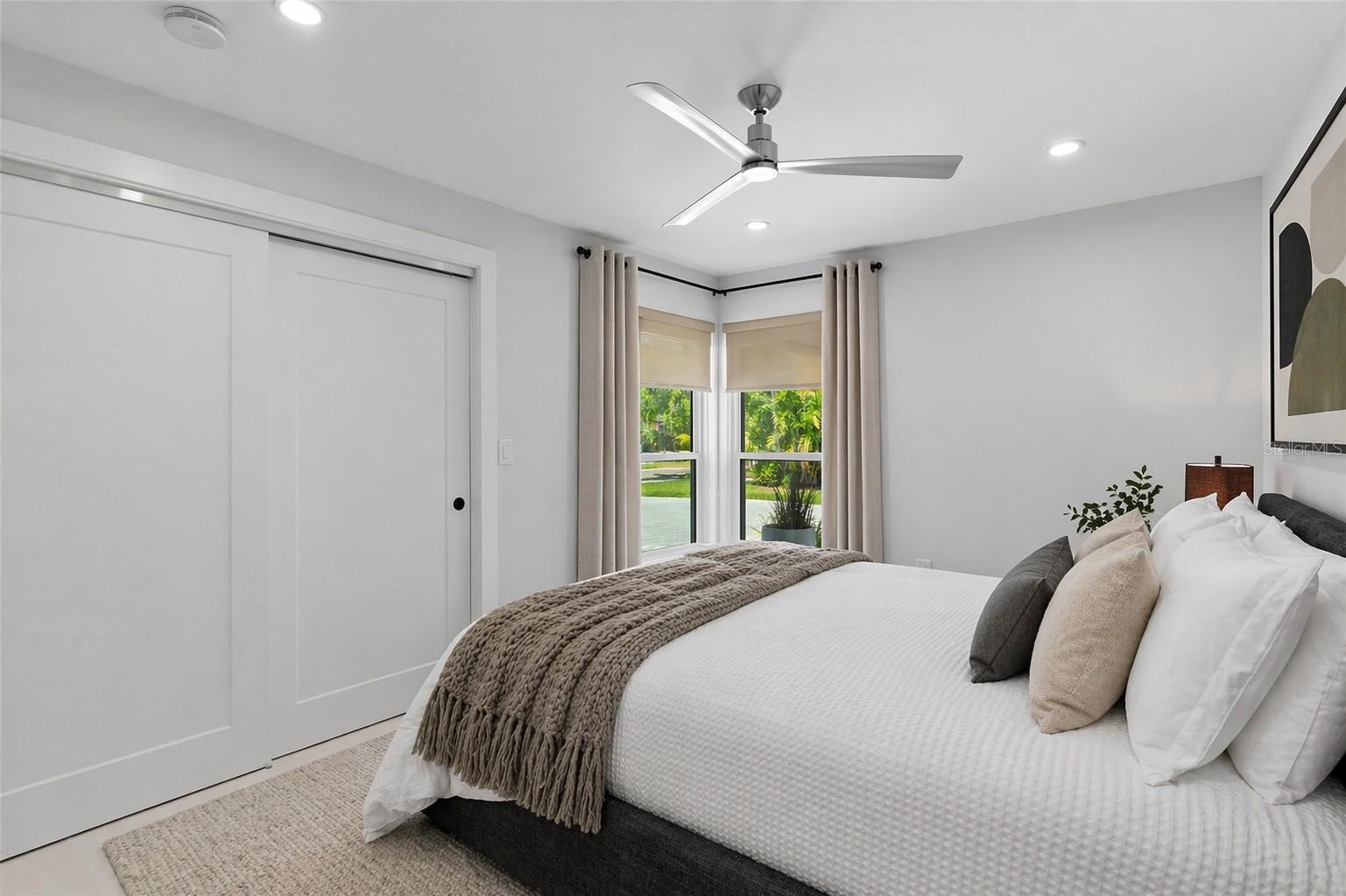 631 HARBOR IS, CLEARWATER BEACH, FL, 33767