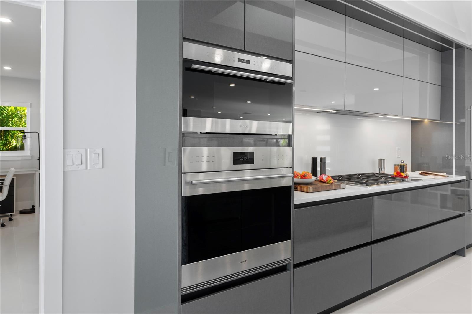 631 HARBOR IS, CLEARWATER BEACH, FL, 33767