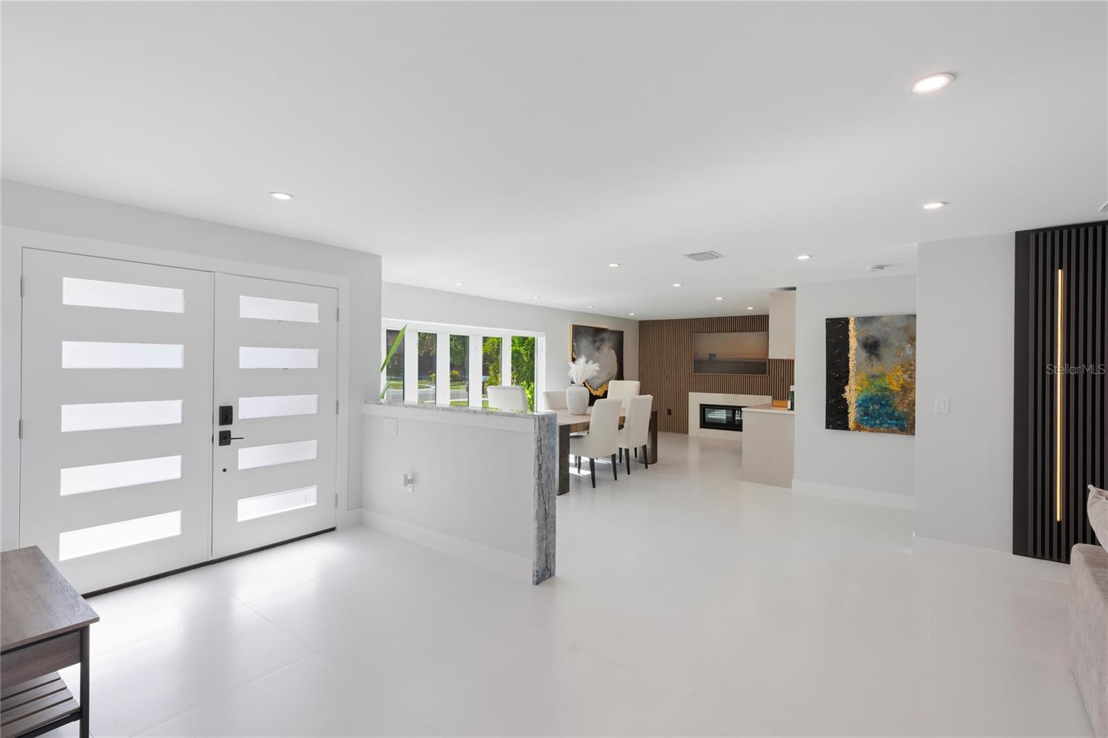 631 HARBOR IS, CLEARWATER BEACH, FL, 33767