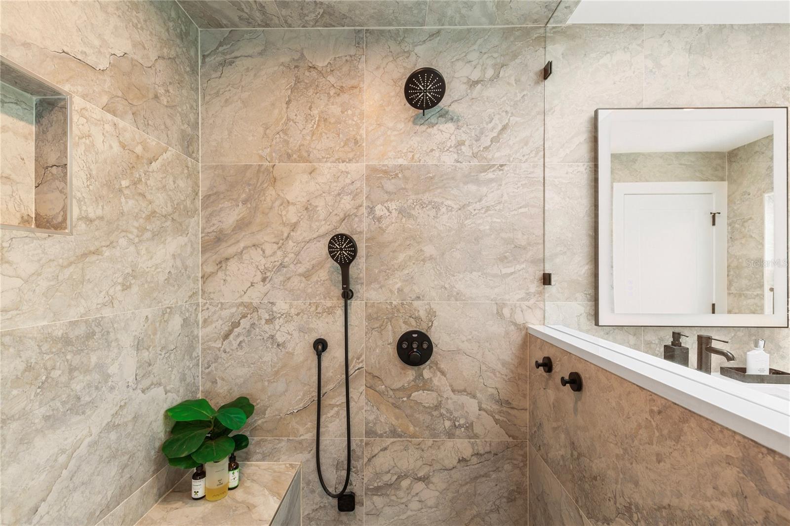 631 HARBOR IS, CLEARWATER BEACH, FL, 33767