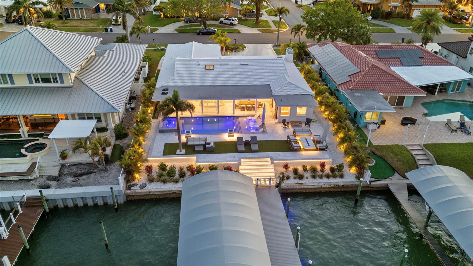 631 HARBOR IS, CLEARWATER BEACH, FL, 33767