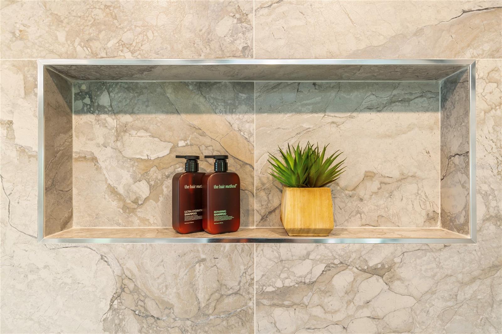 631 HARBOR IS, CLEARWATER BEACH, FL, 33767