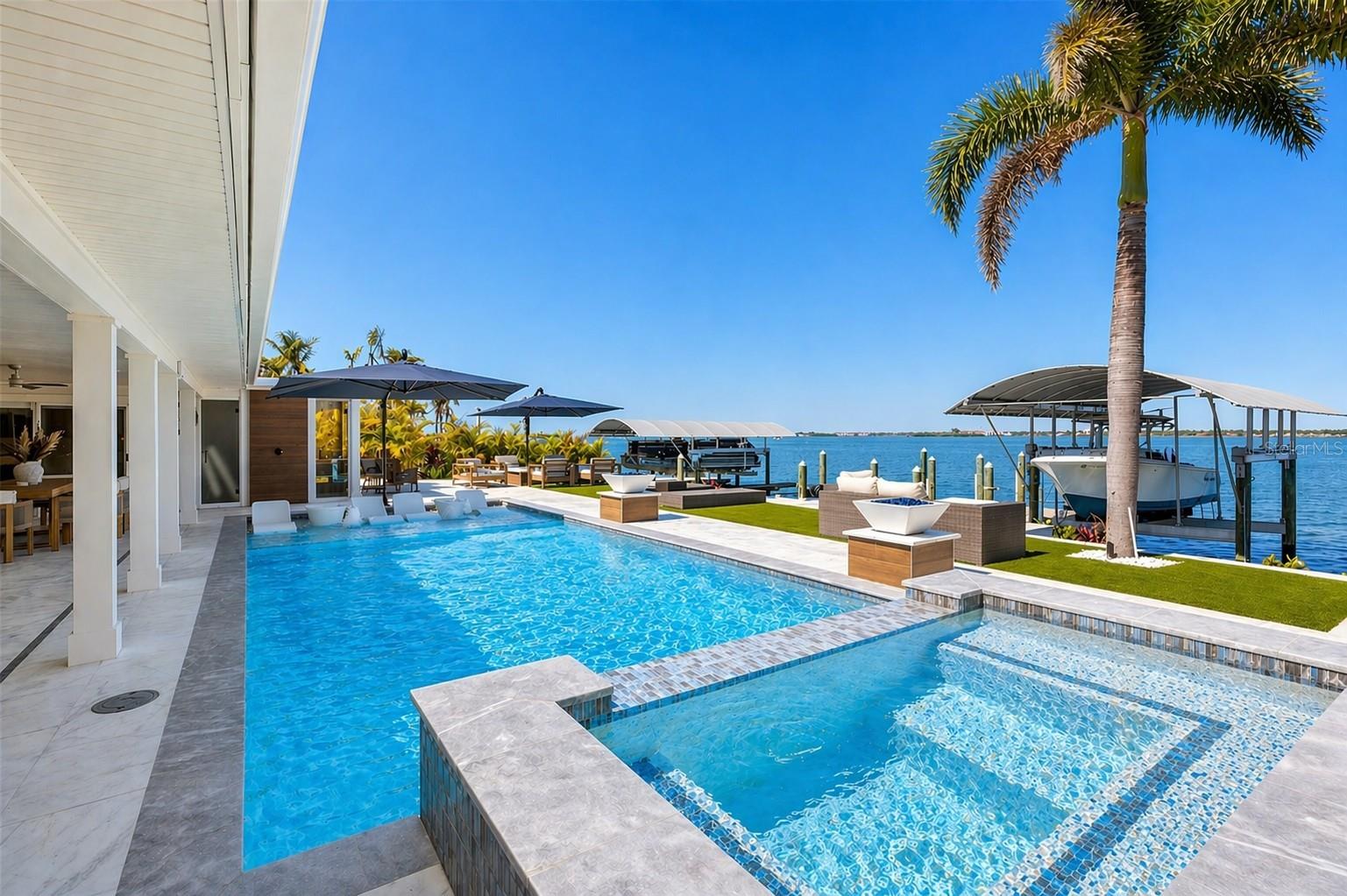 631 HARBOR IS, CLEARWATER BEACH, FL, 33767