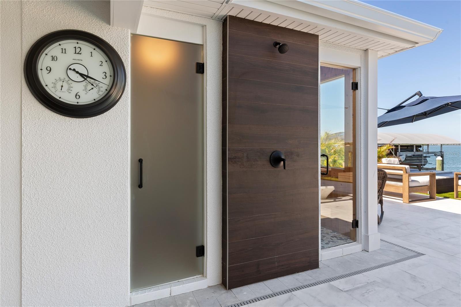 631 HARBOR IS, CLEARWATER BEACH, FL, 33767