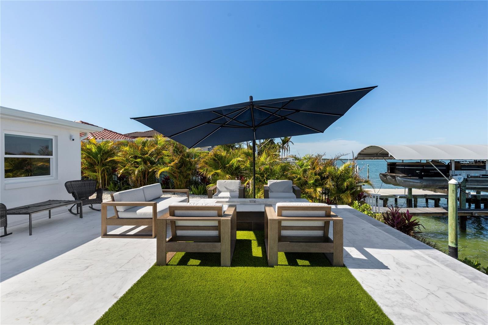 631 HARBOR IS, CLEARWATER BEACH, FL, 33767