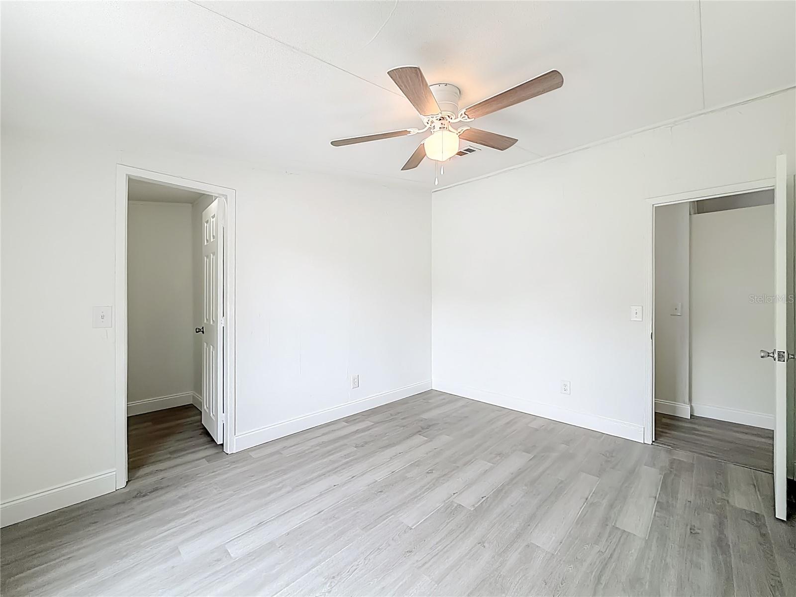 8331 COUNTY ROAD 109, LADY LAKE, FL, 32159