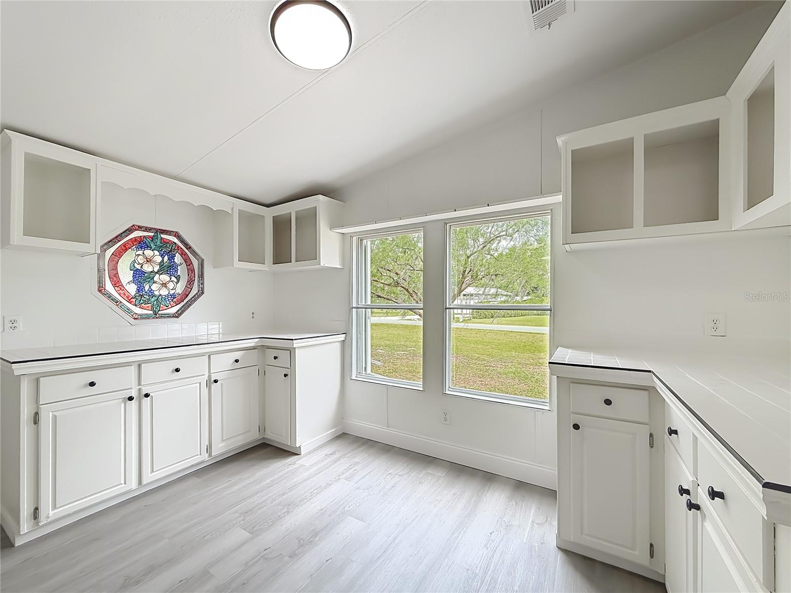 8331 COUNTY ROAD 109, LADY LAKE, FL, 32159