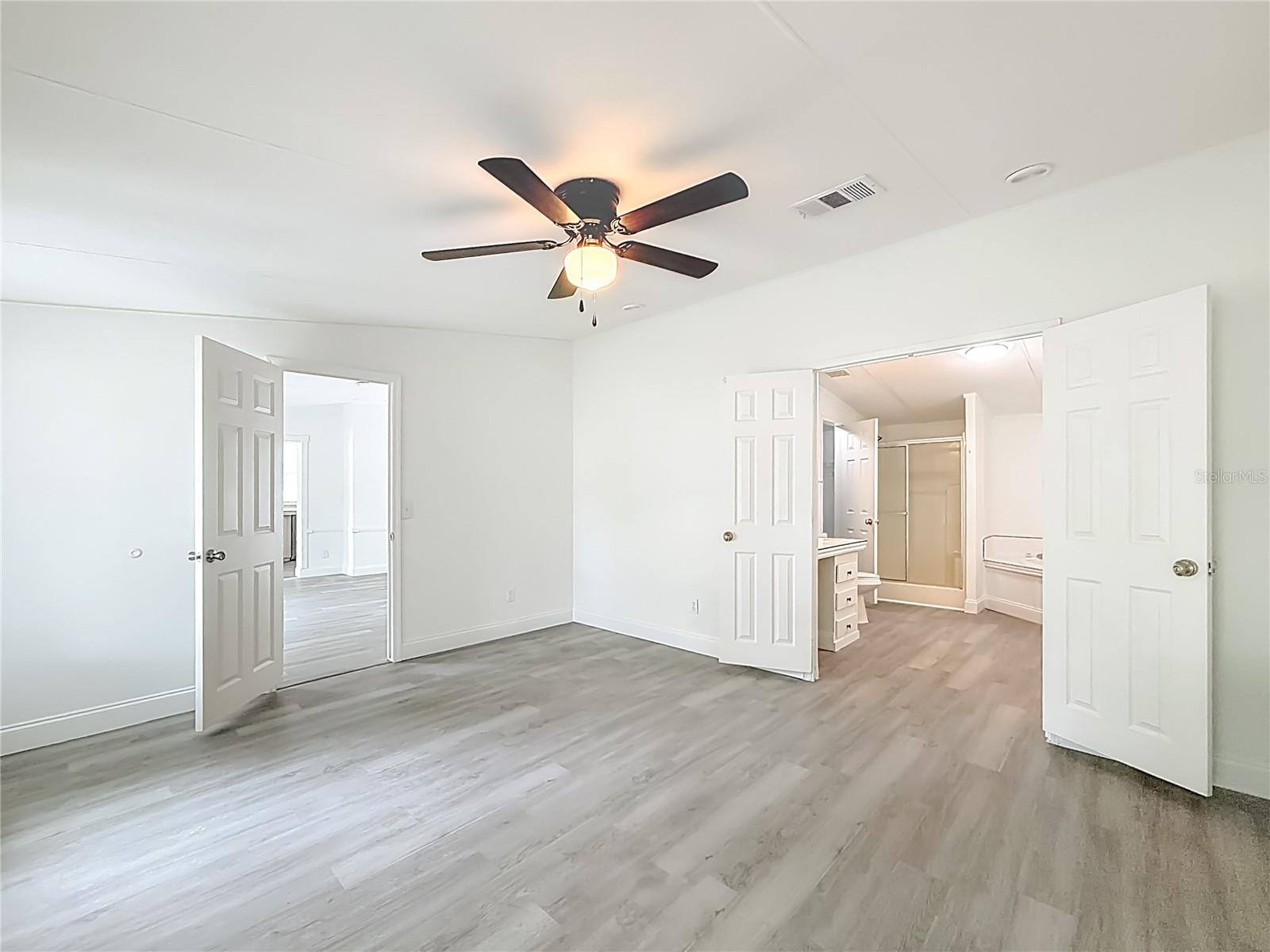 8331 COUNTY ROAD 109, LADY LAKE, FL, 32159