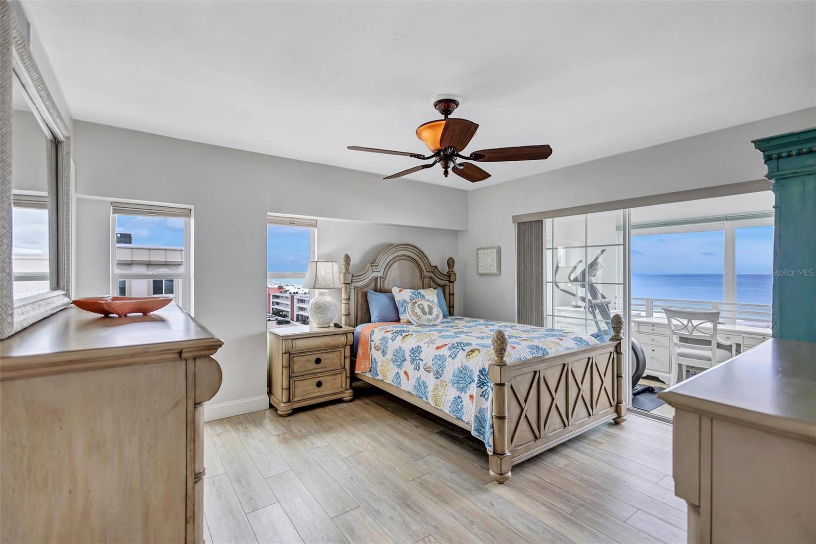 6140 MIDNIGHT PASS RD #501, SARASOTA, FL, 34242