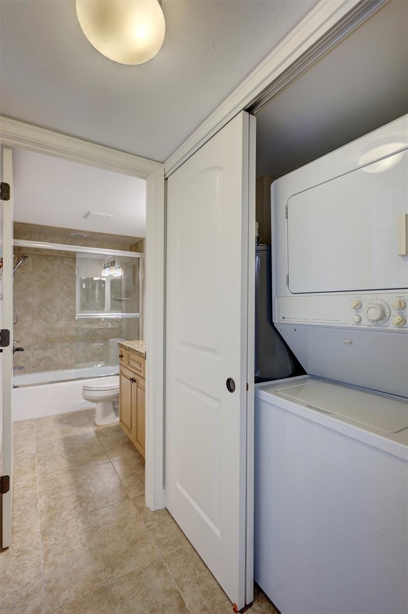 6140 MIDNIGHT PASS RD #501, SARASOTA, FL, 34242