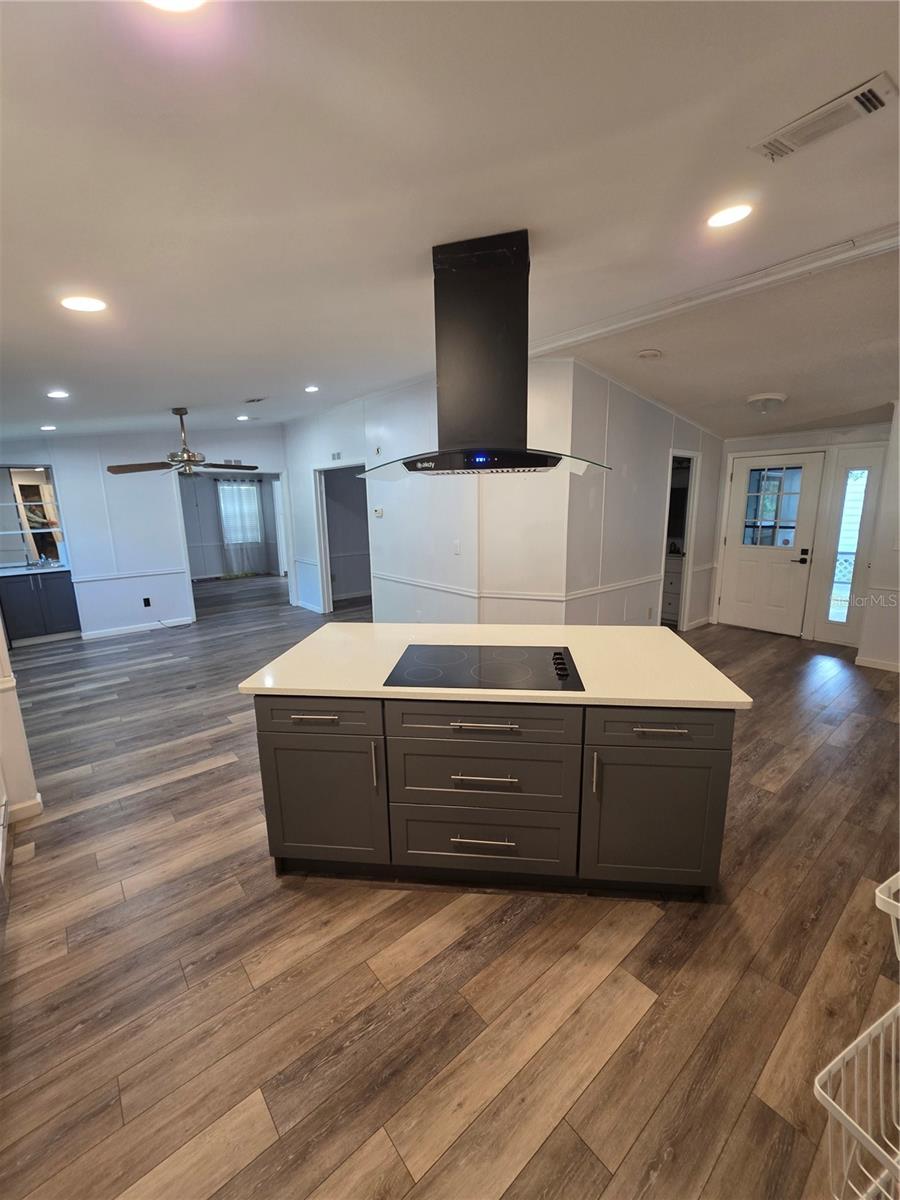 180 BAY CT ##25, DELAND, FL, 32720