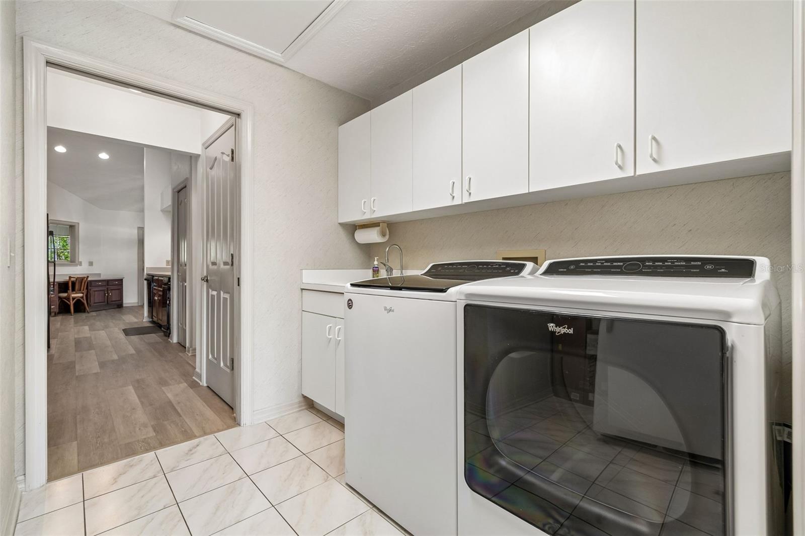 2708 BELL SHOALS RD, BRANDON, FL, 33511