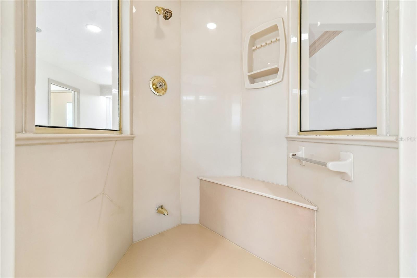 2708 BELL SHOALS RD, BRANDON, FL, 33511