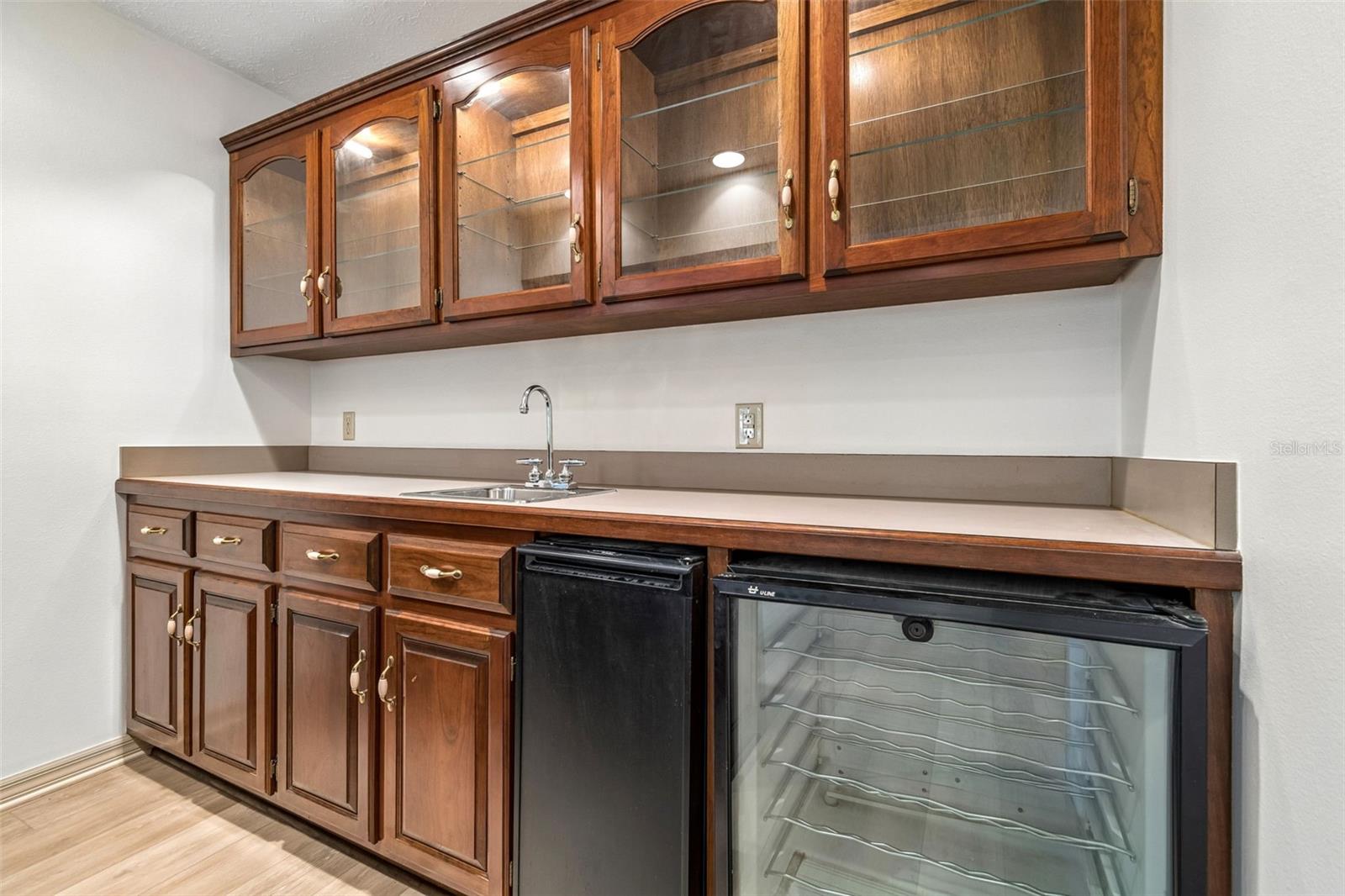 2708 BELL SHOALS RD, BRANDON, FL, 33511