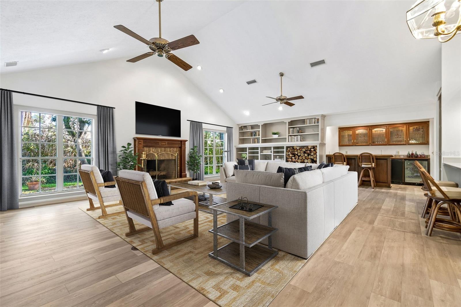 2708 BELL SHOALS RD, BRANDON, FL, 33511