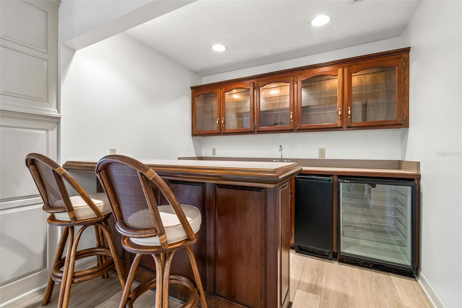 2708 BELL SHOALS RD, BRANDON, FL, 33511