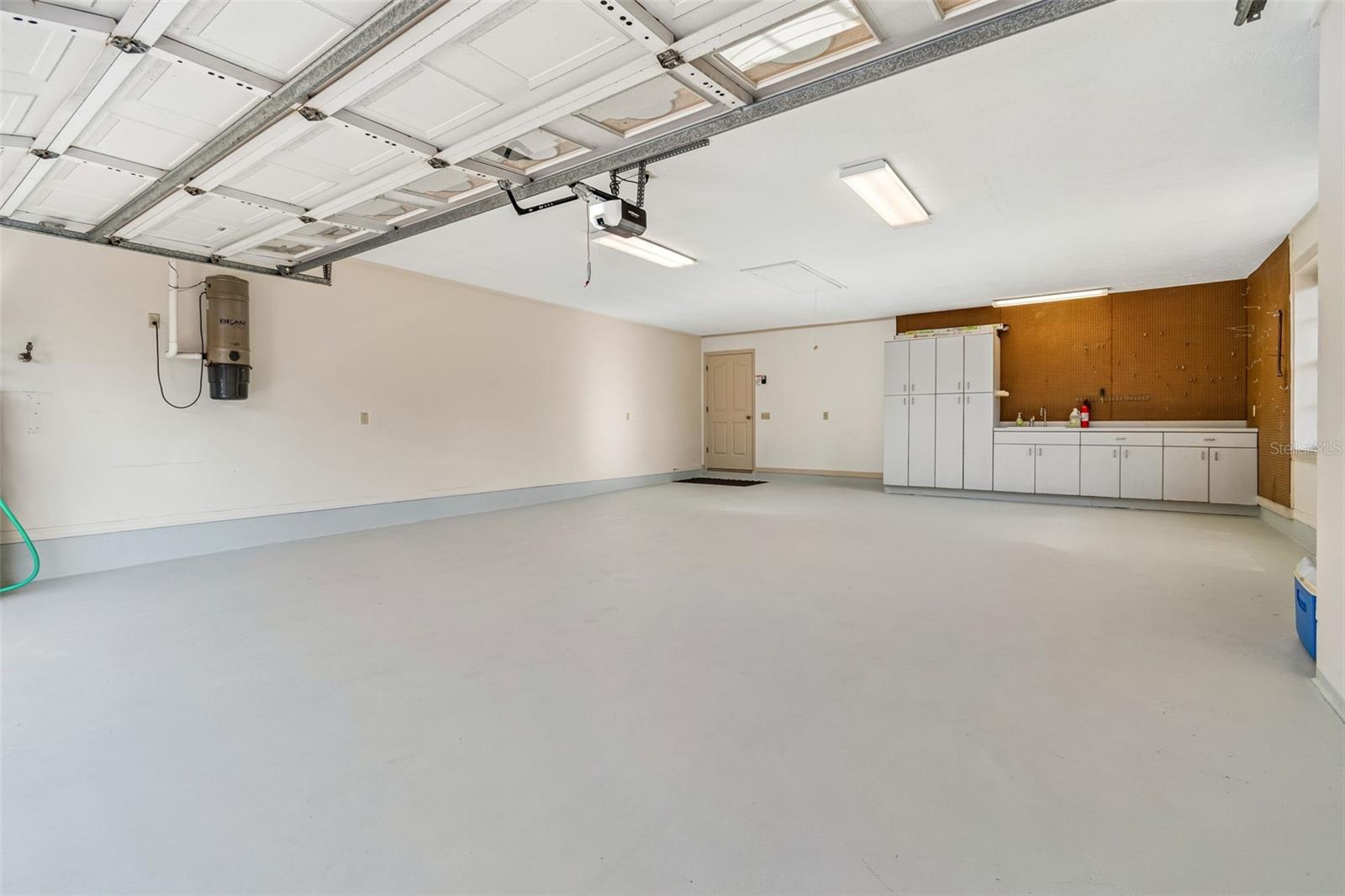 2708 BELL SHOALS RD, BRANDON, FL, 33511