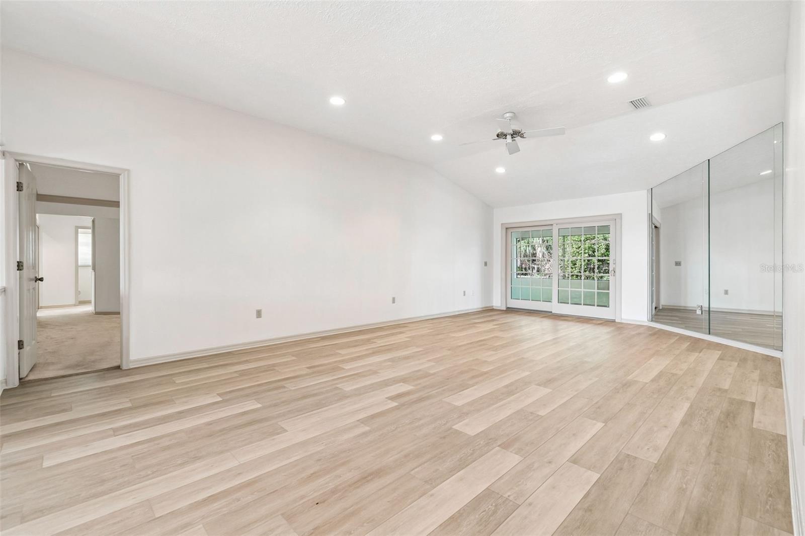 2708 BELL SHOALS RD, BRANDON, FL, 33511