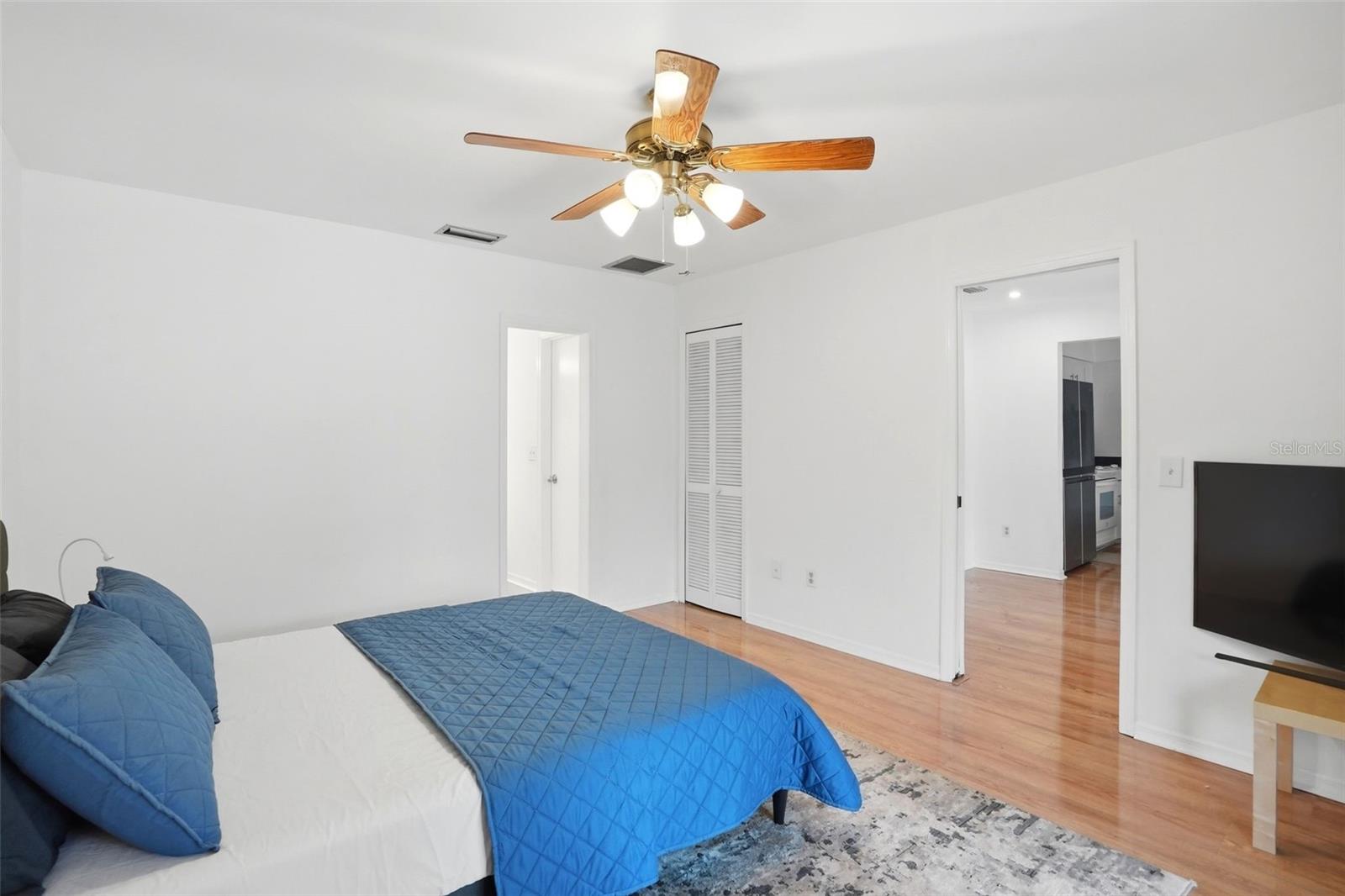 8040 TOWNE CT, ORLANDO, FL, 32818