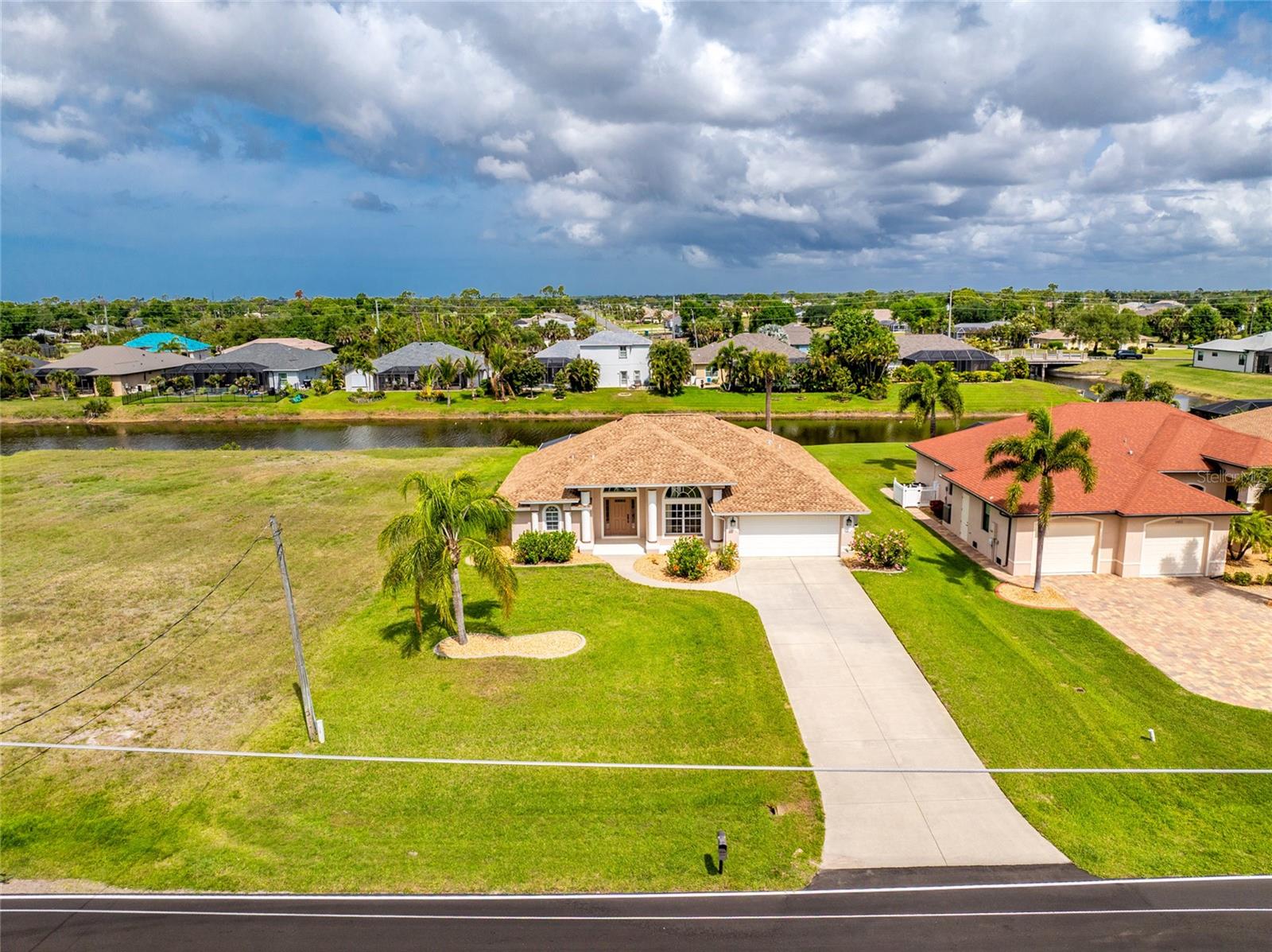 1054 BOUNDARY BLVD, ROTONDA WEST, FL, 33947