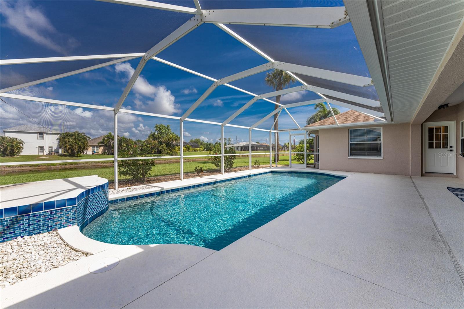 1054 BOUNDARY BLVD, ROTONDA WEST, FL, 33947