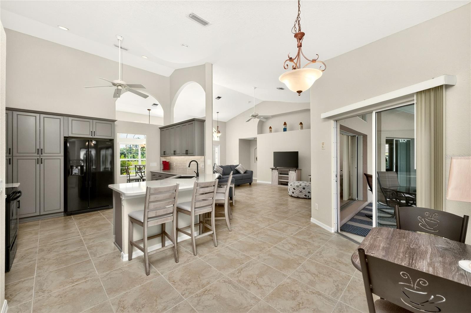 1054 BOUNDARY BLVD, ROTONDA WEST, FL, 33947
