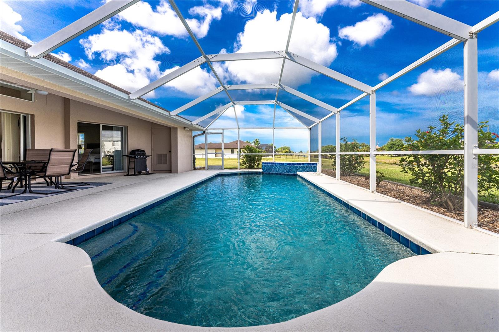 1054 BOUNDARY BLVD, ROTONDA WEST, FL, 33947