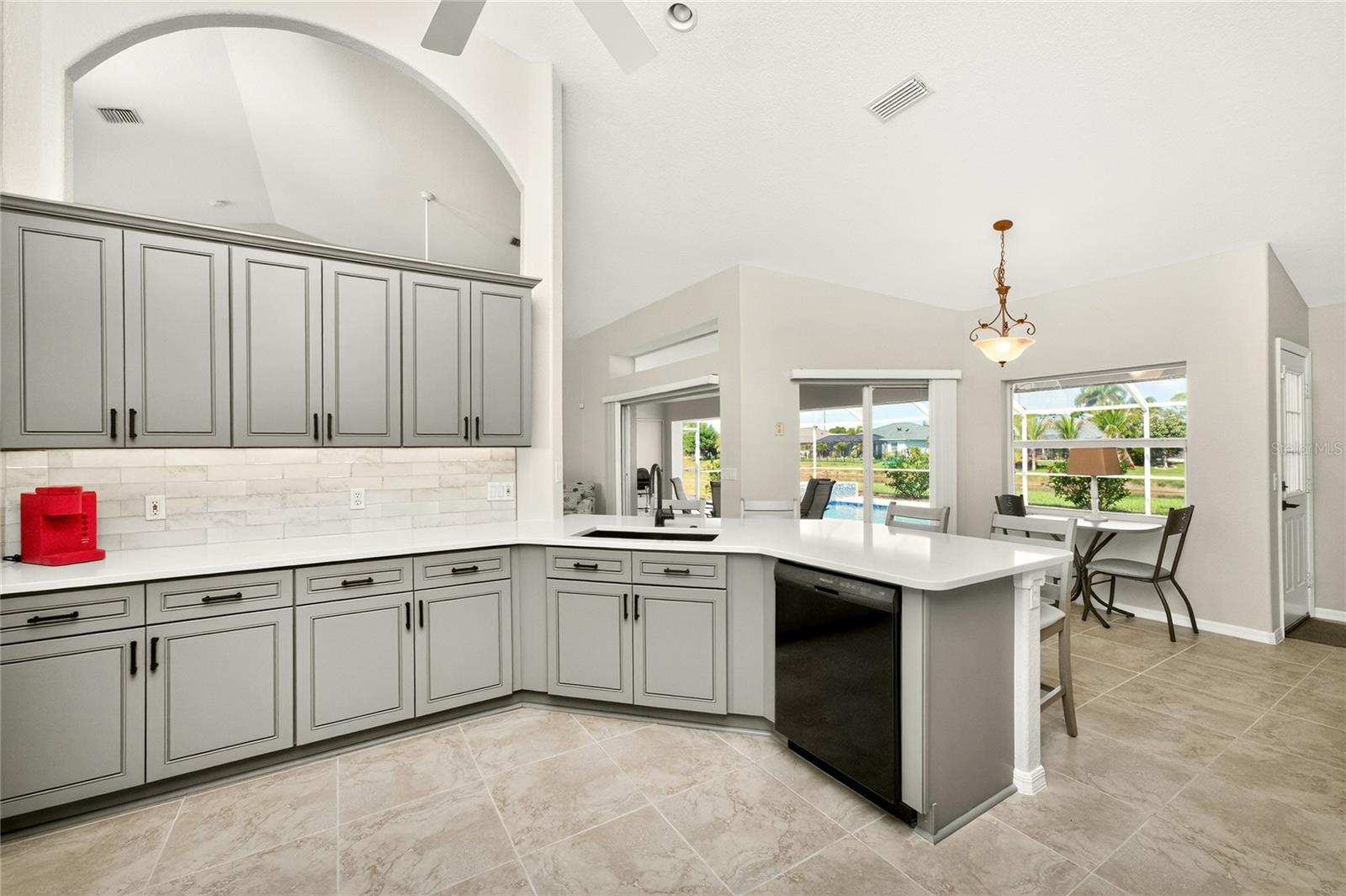 1054 BOUNDARY BLVD, ROTONDA WEST, FL, 33947